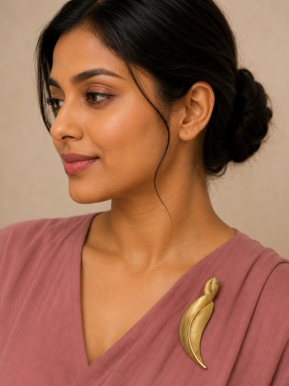 Trifari Gold Leaf Sculptural Brooch